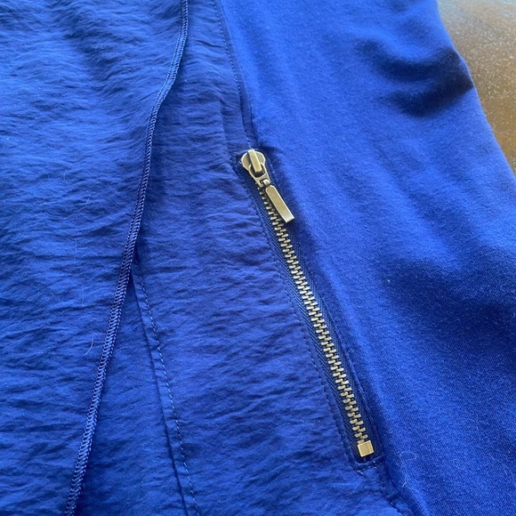 Chico’s Cobalt Blue Offset Asymmetrical Cardigan Sweater W/ Zipper Pockets XS - Picture 14 of 16